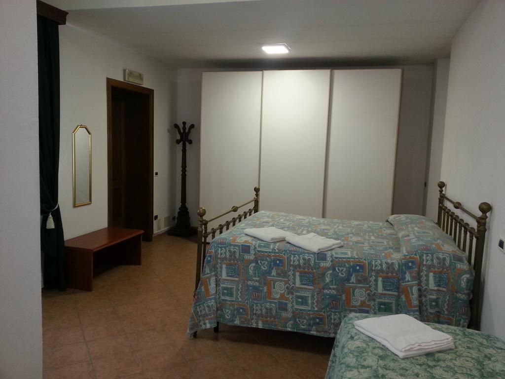 Agriturismo Corte Trincerone Mantua Exterior foto